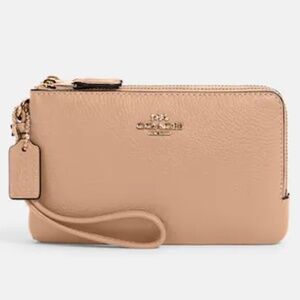 Coach Double Corner Zip Wristlet in Taupe NWT